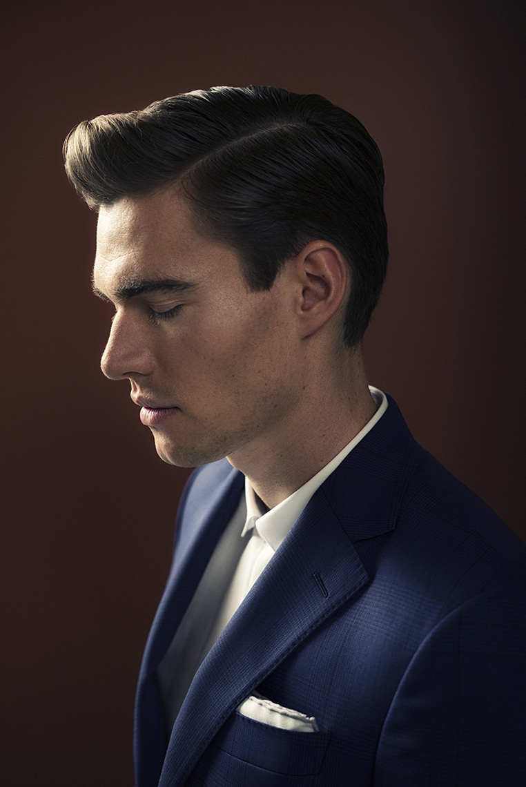 Kurt-Iswarienko-GQ-RU-Office-Shot_01-091RTFw