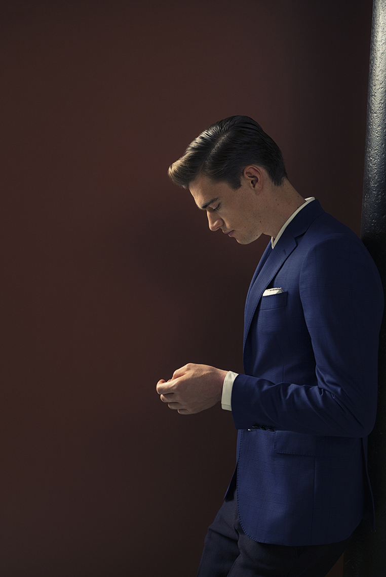 Kurt-Iswarienko-GQ-RU-Office-Shot_01-136RTFw