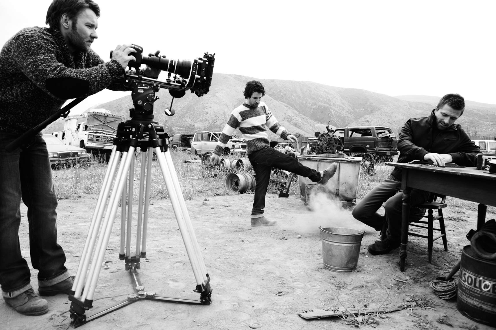 KurtIswarienko-AnimalKingdom-008056RTF