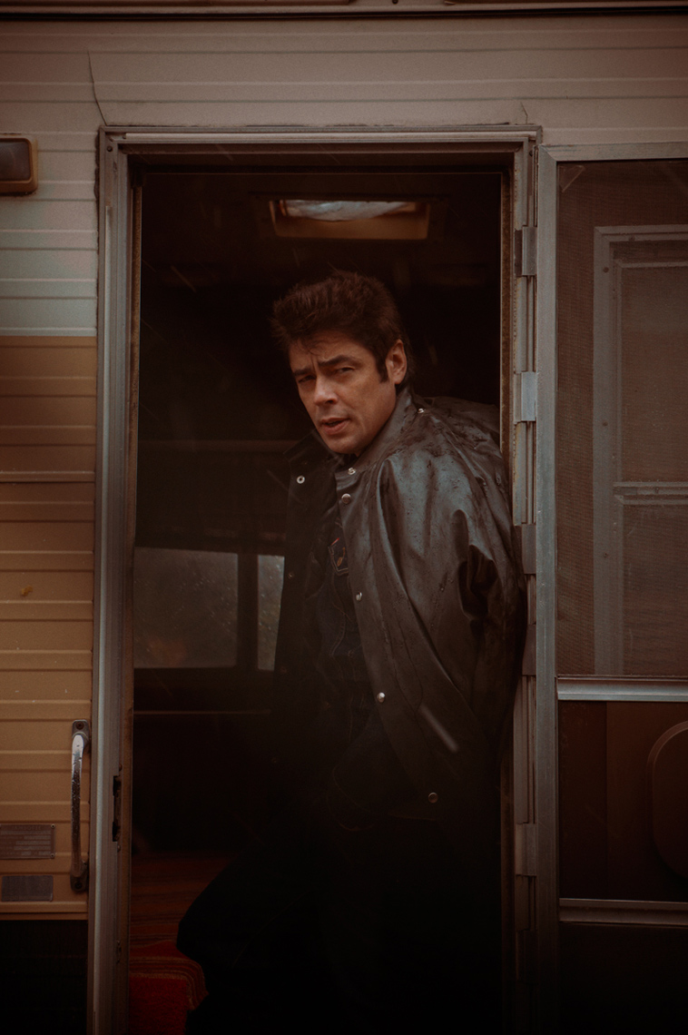 KurtIswarienko-BenicioDelToro-MG4542RTFw