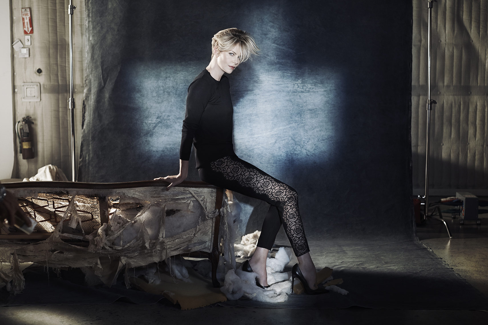 KurtIswarienko-CharlizeTheron-Shot1039RTFw