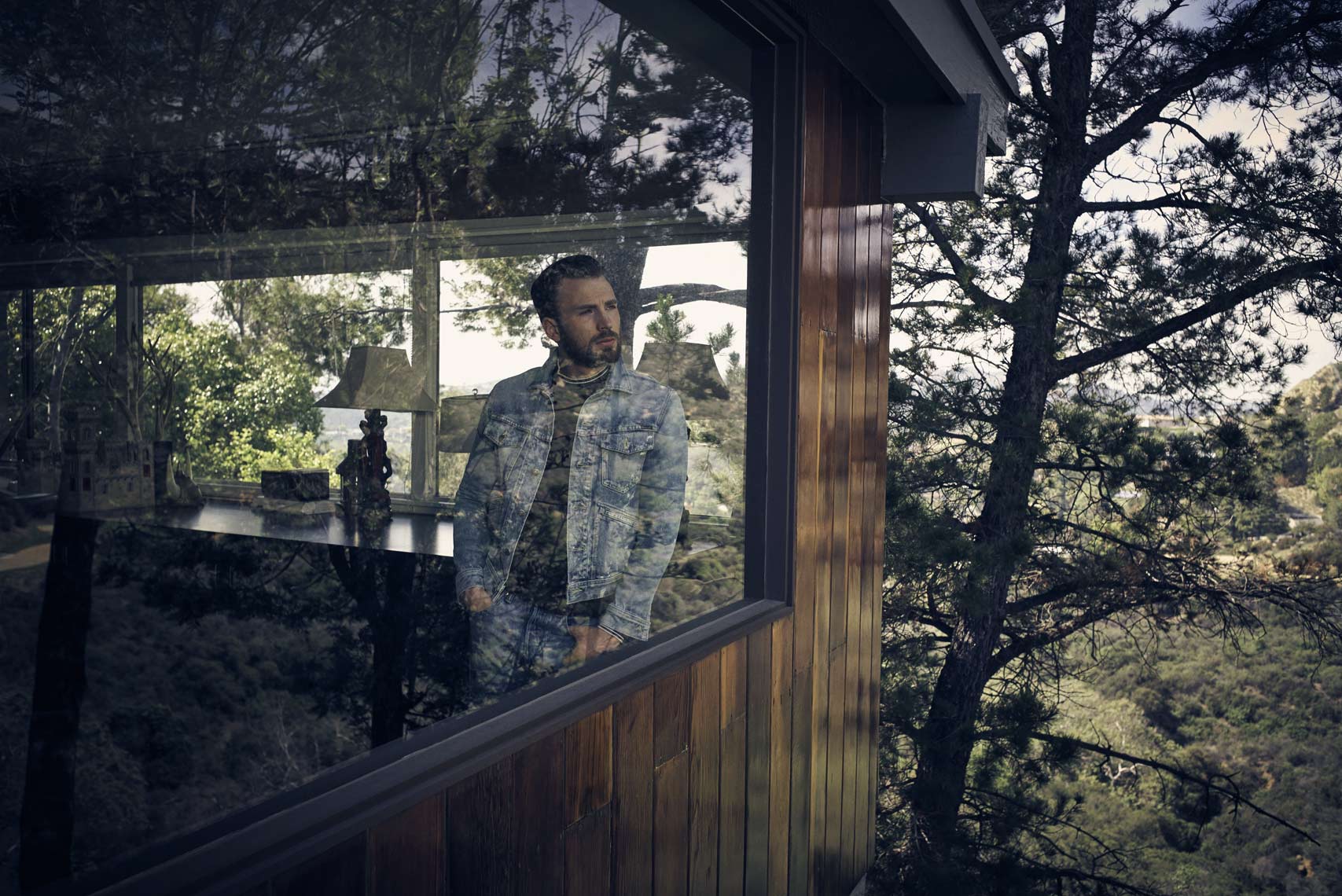 KurtIswarienko-ChrisEvans-Shot_02_074_01-RGB