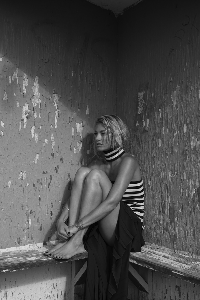 KurtIswarienko-ElaineErwin-CMag-Shot_04_B&W_012RTF