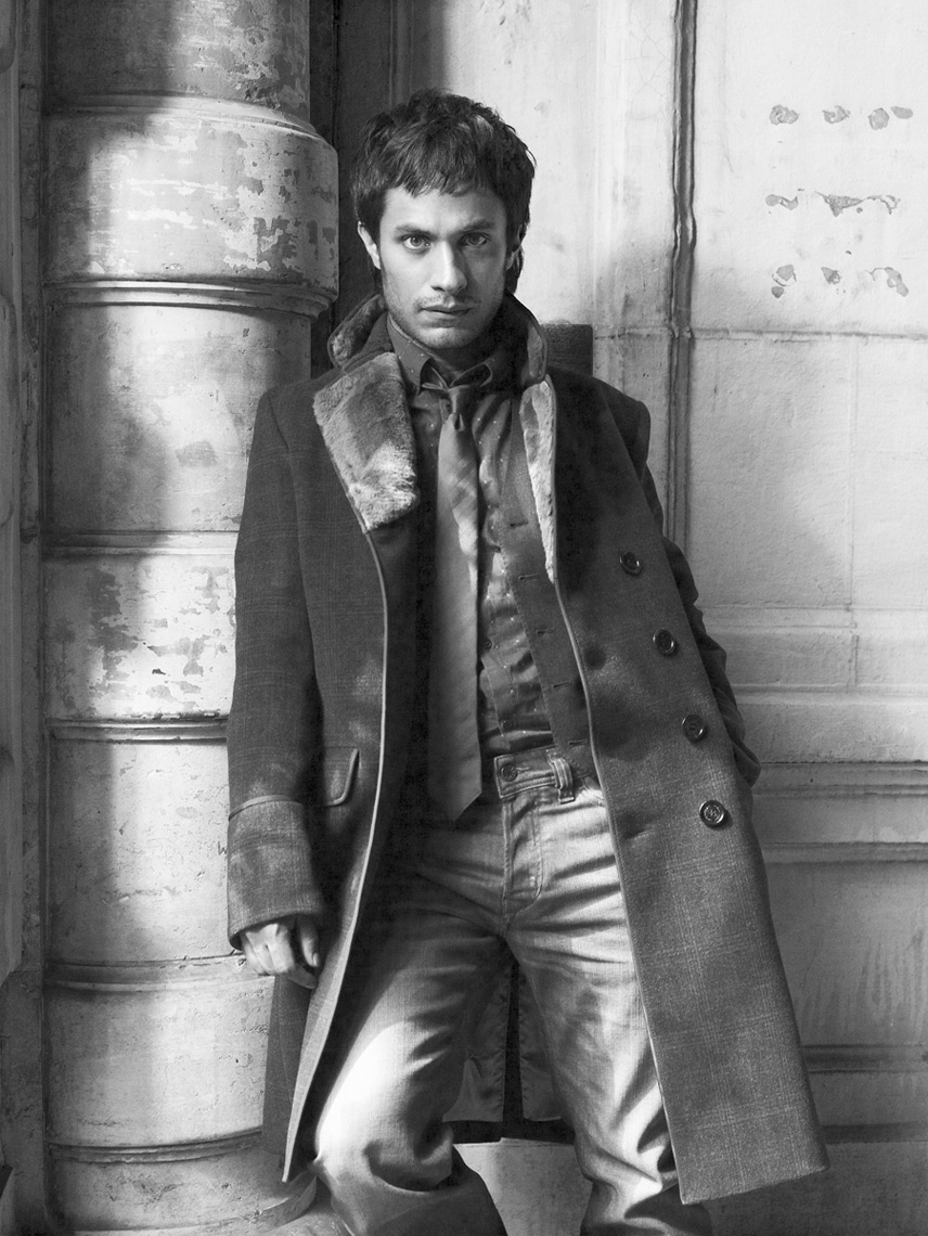 KurtIswarienko-GaelGarciaBernal-050150RTFBWclmw