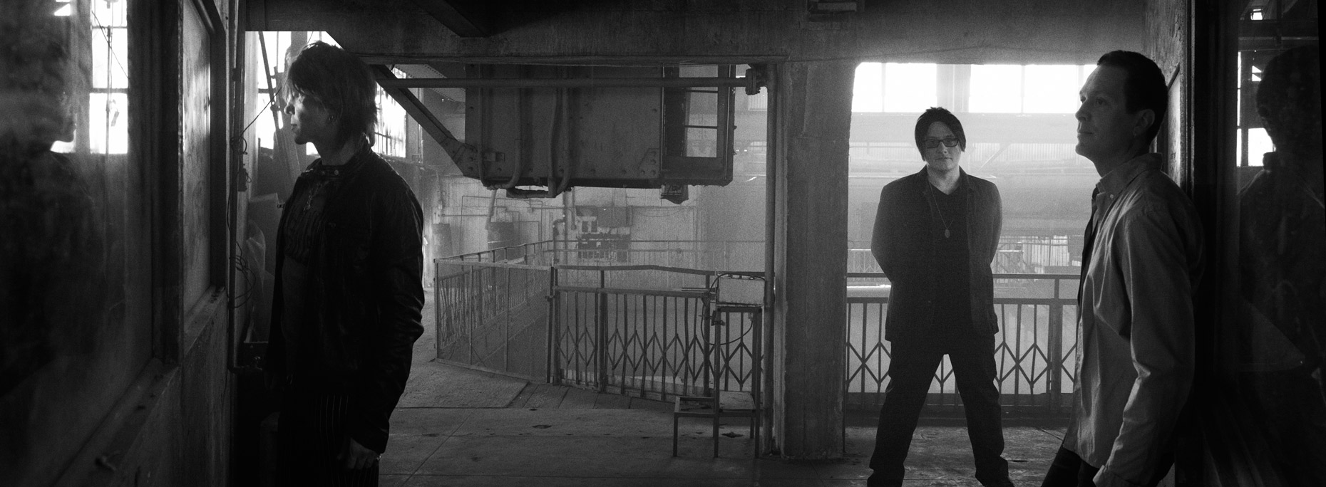 KurtIswarienko-GooGooDolls-Comp006RTFclmw