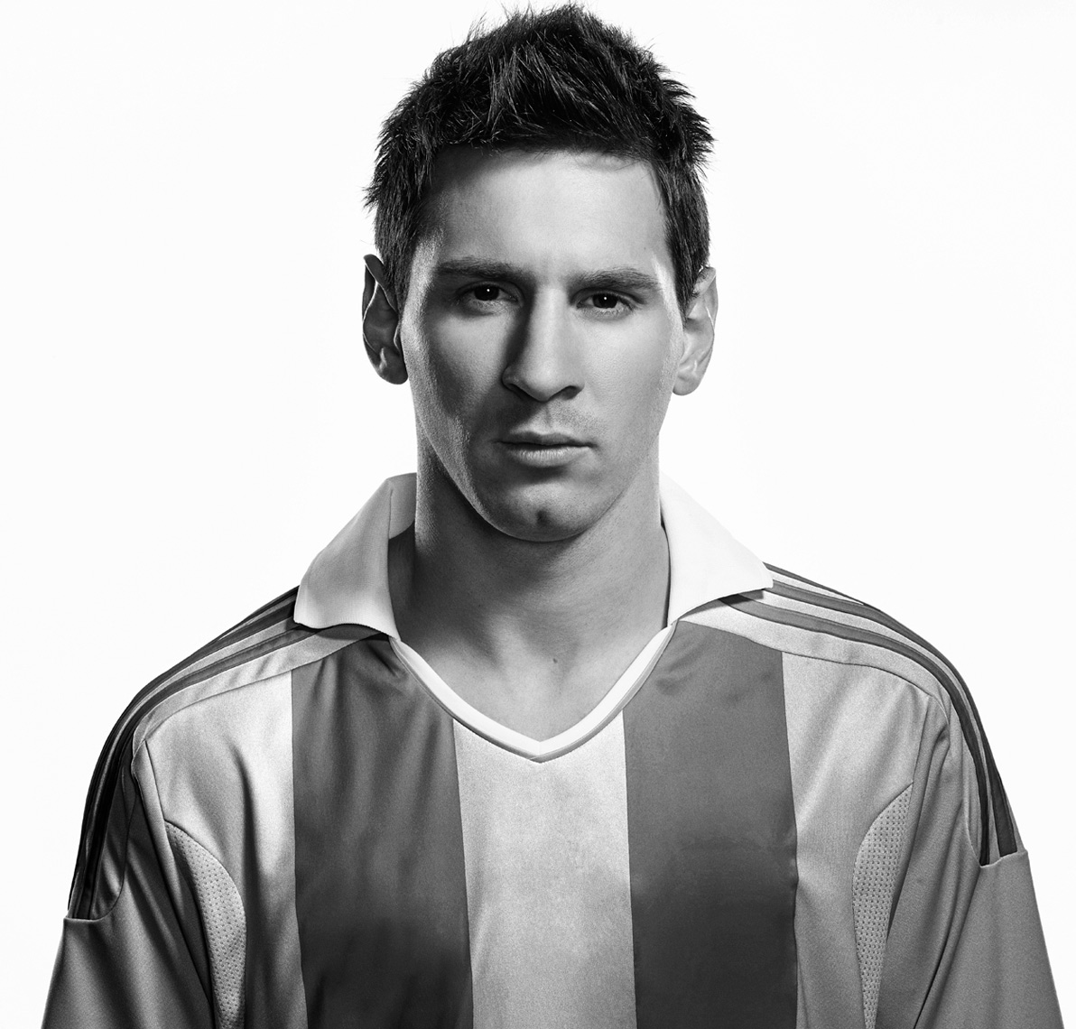 KurtIswarienko-LionelMessi-MESSI02856RTFv2BW-Crop1clmw