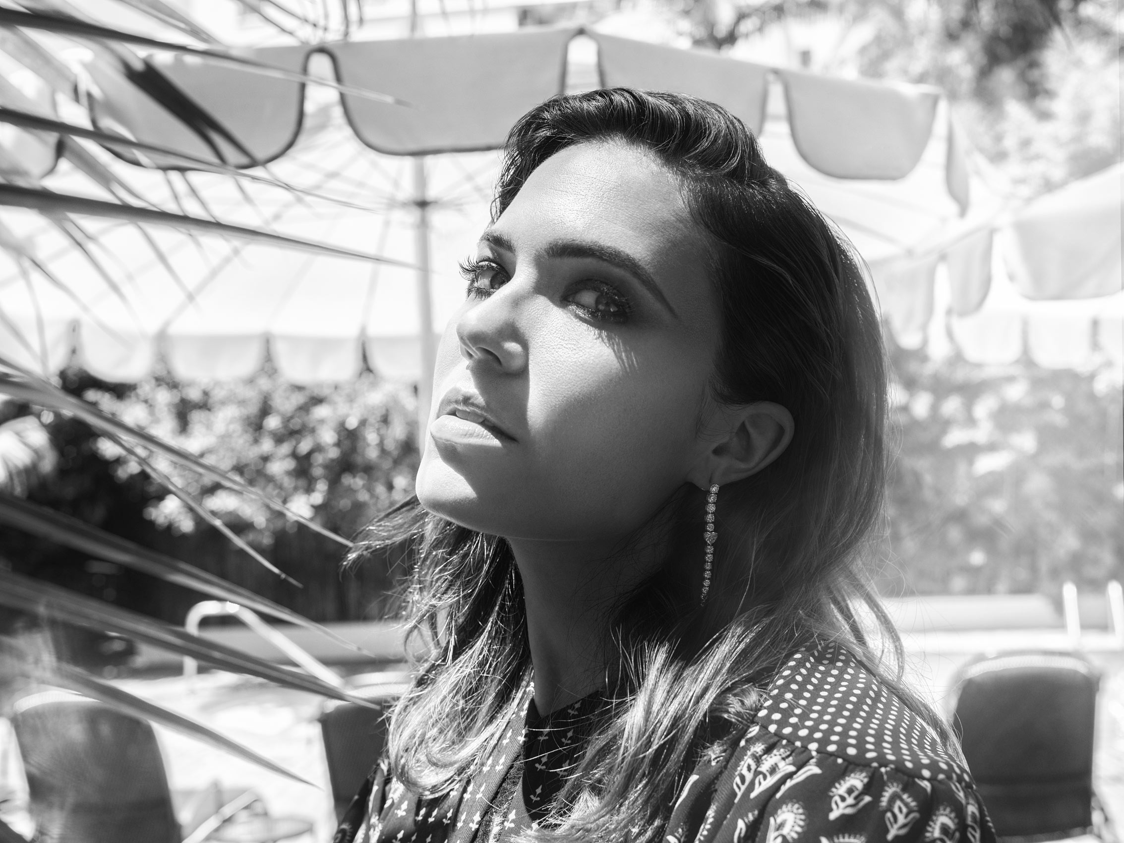 KurtIswarienko-MandyMore-DSF3560RTFvBW