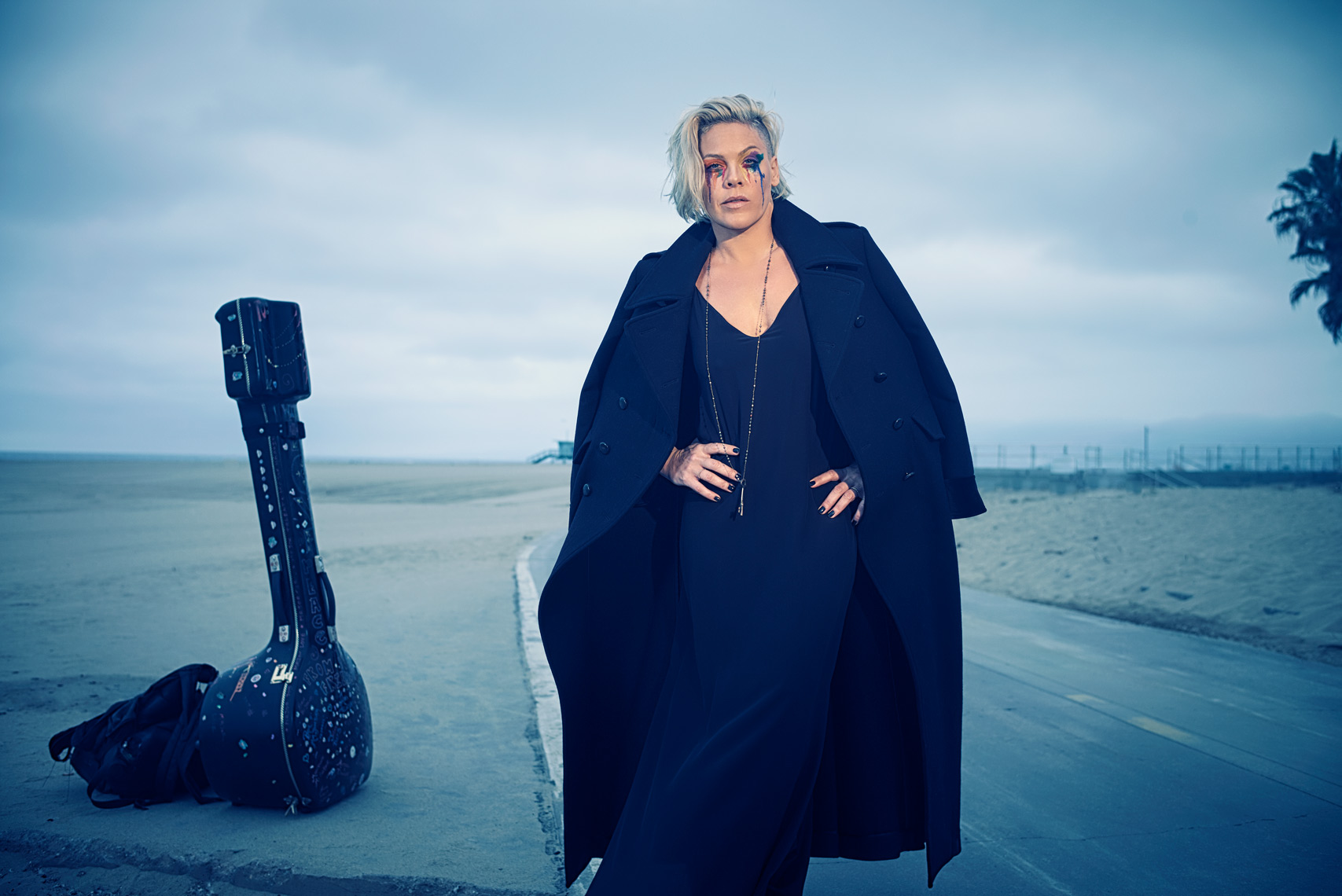 KurtIswarienko-Pink-Shot_01_172RT