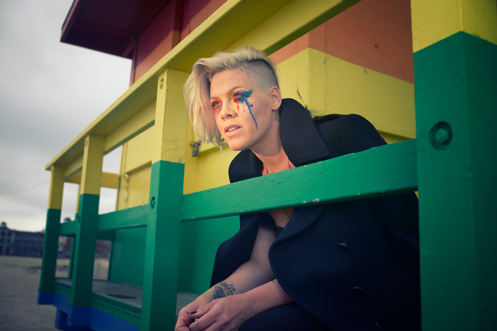 KurtIswarienko-Pink-Shot_01_386RTF