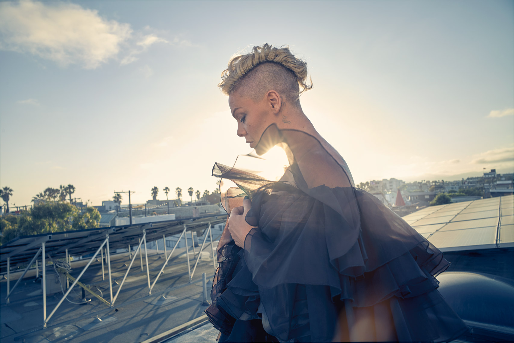 KurtIswarienko-Pink-Shot_06_347RTF