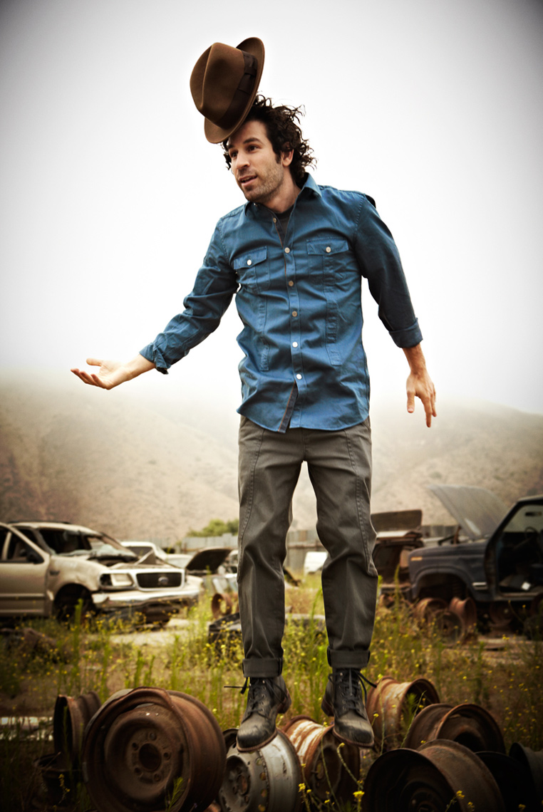 KurtIswarienko-SpencerSusser-Shot001218RTFw